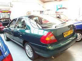 Click on this photo of the Ford Mondeo 1.8 Verona 5 door Manual to enlarge... for sale at Scotts Garage Brighton