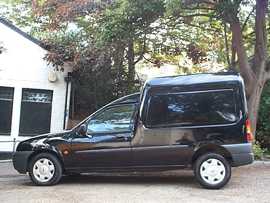 Click on this photo of the Ford Courier 1.8 TDdi Turbo Diesel Van to enlarge... for sale at Scotts Garage Brighton