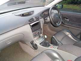 Click on this photo of the Renault Laguna 1.8 16v Dynamique 5 door Manual to enlarge... for sale at Scotts Garage Brighton