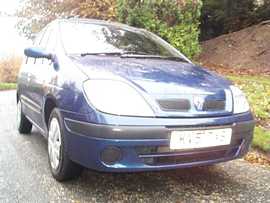 Click on this photo of the Renault Scenic 1.6 Expression + MPV 5 door Manual to enlarge... for sale at Scotts Garage Brighton - if this photo is missing try refreshing the page if the photo still doesn't appear this vehicle might be already sold - click the home button if you found this page via a search engine