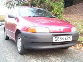 Click on this photo of the Fiat Punto 1.2 60 S 3 door Manual to enlarge... for sale at Scotts Garage Brighton - if this photo is missing try refreshing the page if the photo still doesn't appear this vehicle might be already sold - click the home button if you found this page via a search engine