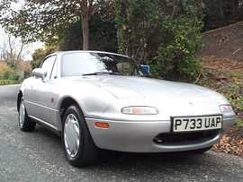 Click on this photo of the Mazda MX-5 1.8i 16v Convertible Manual to enlarge... for sale at Scotts Garage Brighton - if this photo is missing try refreshing the page if the photo still doesn't appear this vehicle might be already sold - click the home button if you found this page via a search engine