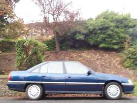 Click on this photo of the Vauxhall Carlton 2.0 GLi 4 door Auto Automatic to enlarge... for sale at Scotts Garage Brighton