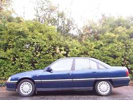 Click on this photo of the Vauxhall Carlton 2.0 GLi 4 door Auto Automatic to enlarge... for sale at Scotts Garage Brighton