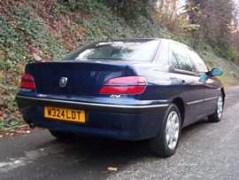 Click on this photo of the Peugeot 406 1.8 LX 4 door Manual to enlarge... for sale at Scotts Garage Brighton