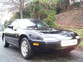 Click on this photo of the Mazda MX-5 1.8i Eunos Convertible Manual to enlarge... for sale at Scotts Garage Brighton - if this photo is missing try refreshing the page if the photo still doesn't appear this vehicle might be already sold - click the home button if you found this page via a search engine
