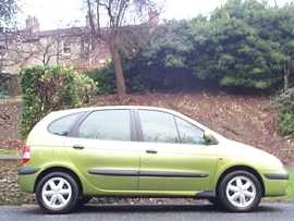 Click on this photo of the Renault Scenic 1.6 16v Alize 5 door Auto Automatic to enlarge... for sale at Scotts Garage Brighton